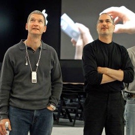 tim-cook-steve-jobs tim cook and steve jobs