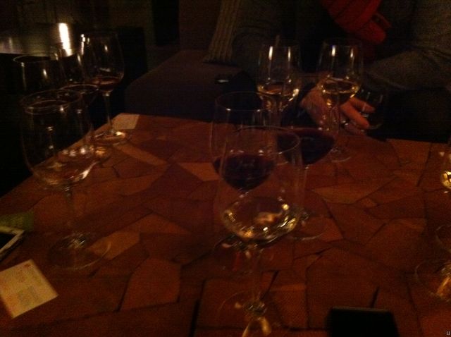 iPhone4-glasses Low light photo iPhone4