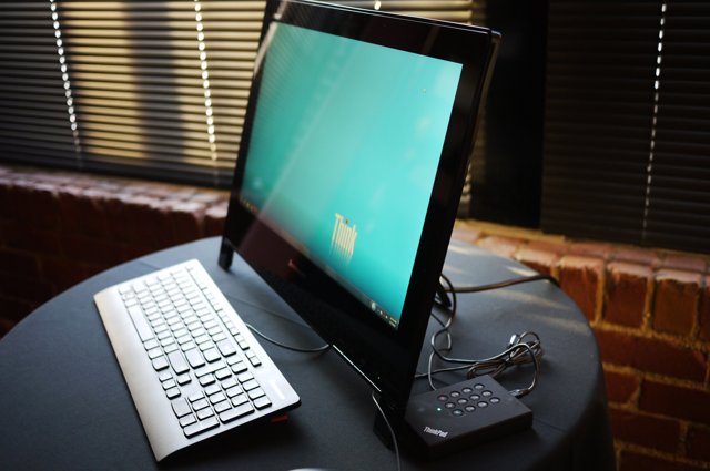 Lenovo ThinkCentre Edge 91z Lenovo ThinkCentre Edge 91z