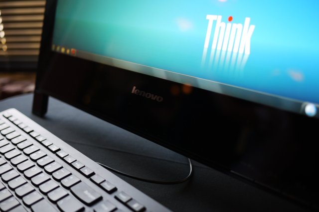 Lenovo ThinkCentre Edge 91z Lenovo ThinkCentre Edge 91z