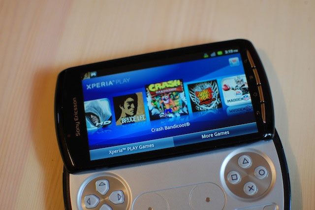 Xperia Play Review 