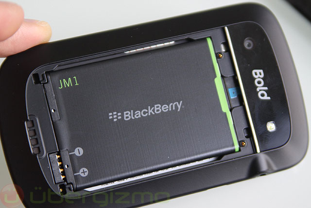 blackberry-bold-9900-review--19 blackberry-bold-9900-review