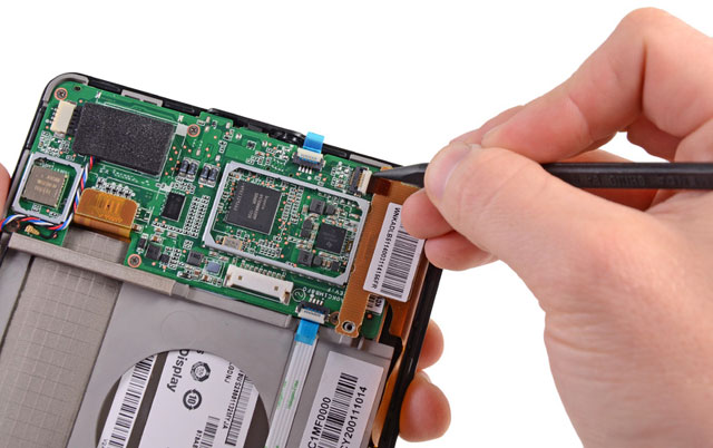 amazon-kindle-teardown-ifix Amazon Kindle Fire Review