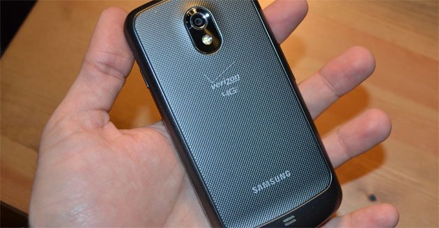 Verizon Galaxy Nexus hands on Verizon Galaxy Nexus hands on