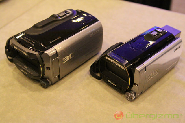 Sony-handycam-TD20-02