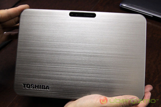 Toshiba-Excite-X10_08