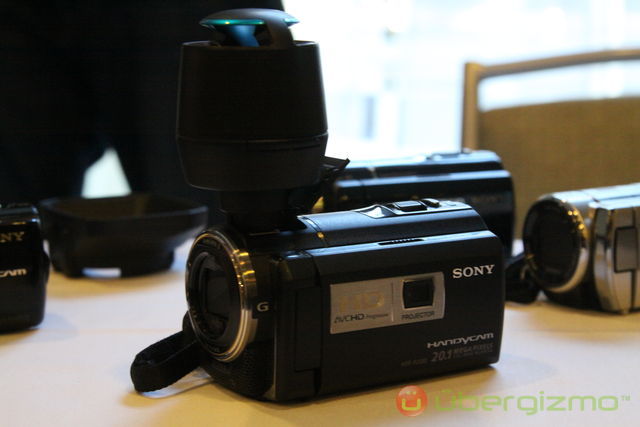 sony-handycam-PJ580-02 with optional 360 degree speaker