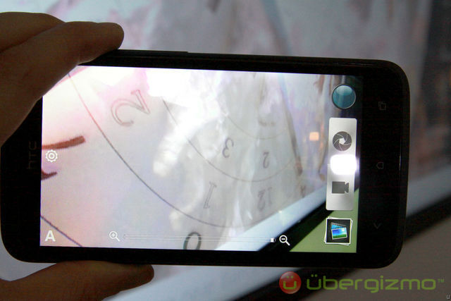 HTC-One-X-08