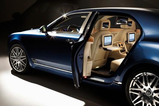 bentley-ipads