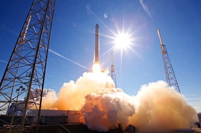 spacex_falcon_9