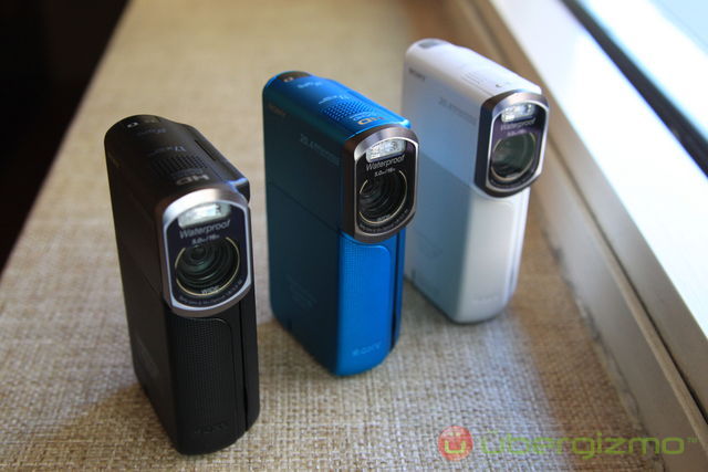Sony-HDR-GW77V-01