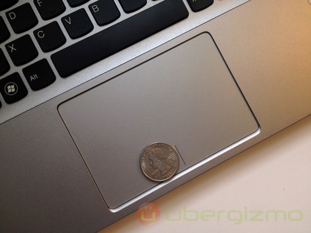 lenovo-u310-review-trackpad 2