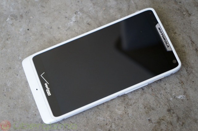motorola-droid-razr-m-review-03