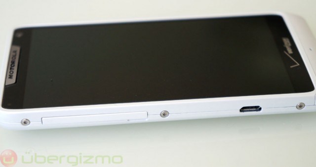 motorola-droid-razr-m-review-06