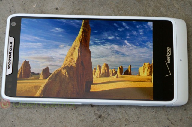 motorola-droid-razr-m-review-16