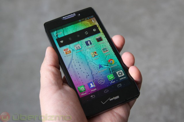 motorola-droid-razr-hd-review-razr-maxx-review--16