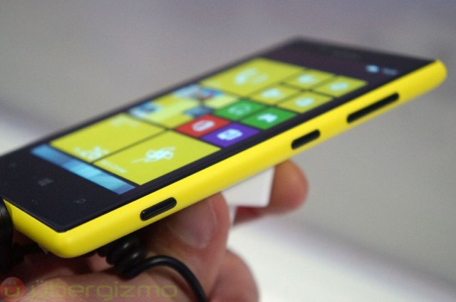 nokia-lumia-720-hands-on