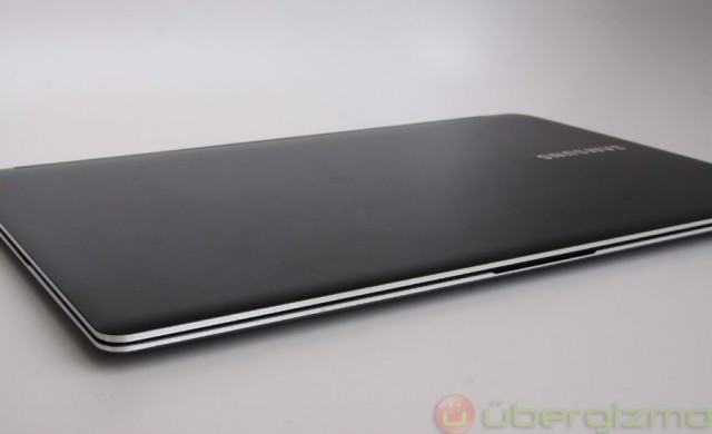samsung-series-9-review-new-2012---03