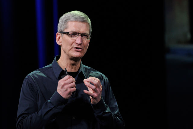 tim-cook-oled-displays-awful