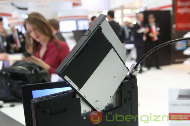 Fujitsu-e-series-03
