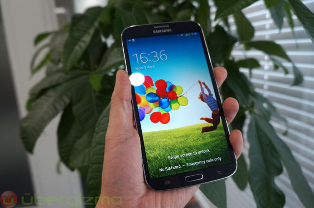 samsung-galaxy-mega-handson-review-13