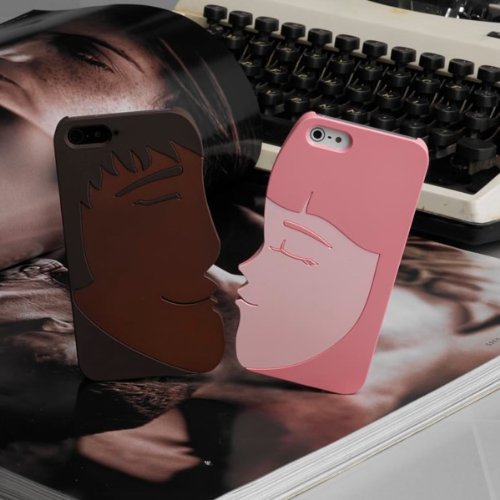 iphone-5-kissing-case