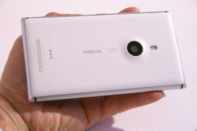 nokia-lumia-925-preview-01