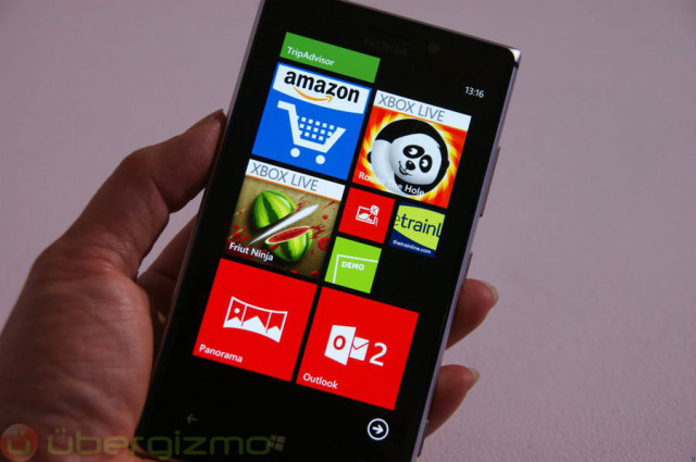 nokia-lumia-925-preview-03
