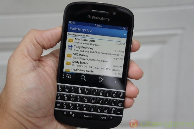 BlackBerry-Q10-Review-14