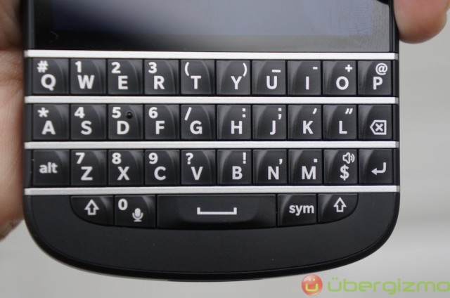 BlackBerry-Q10-Review-7