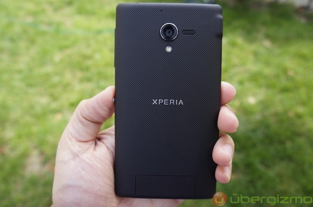 sony-xperia-zl-review-2