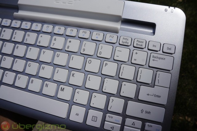 acer-iconia-w3-review-16