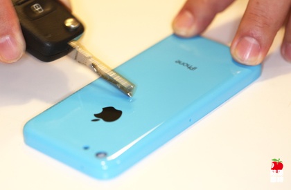 iphone-5c-scratch-test