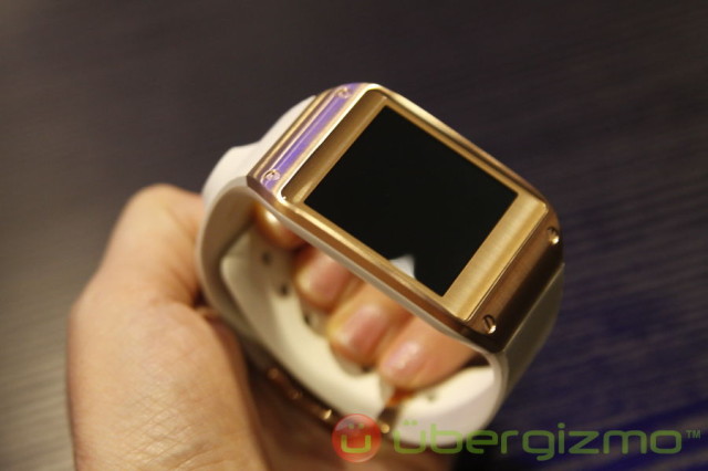 Samsung-Galaxy-Gear-08