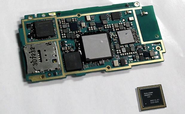 oppon1-logic-board