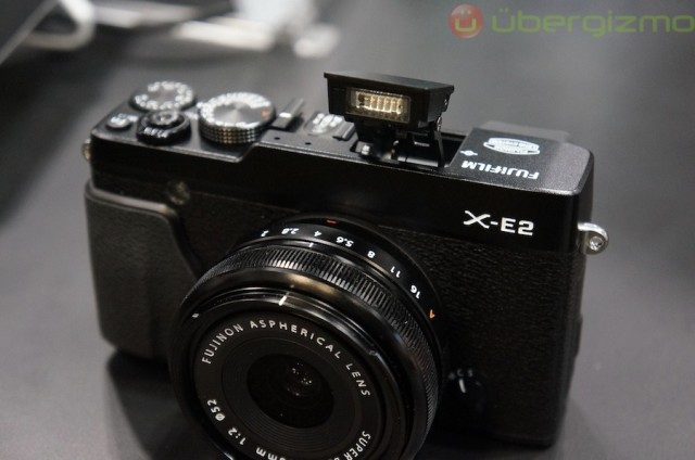 fujifilm-x-e2-hands-on-9