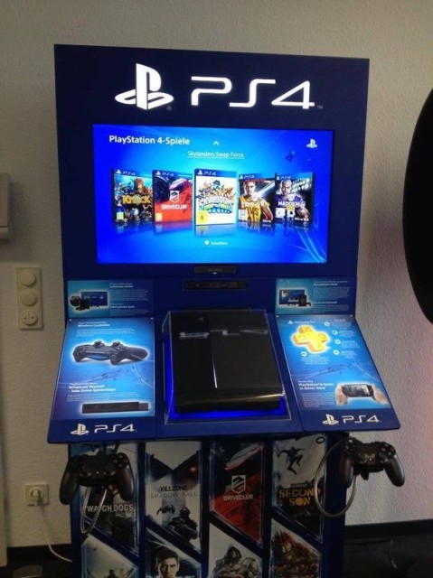 ps4-demo-pod