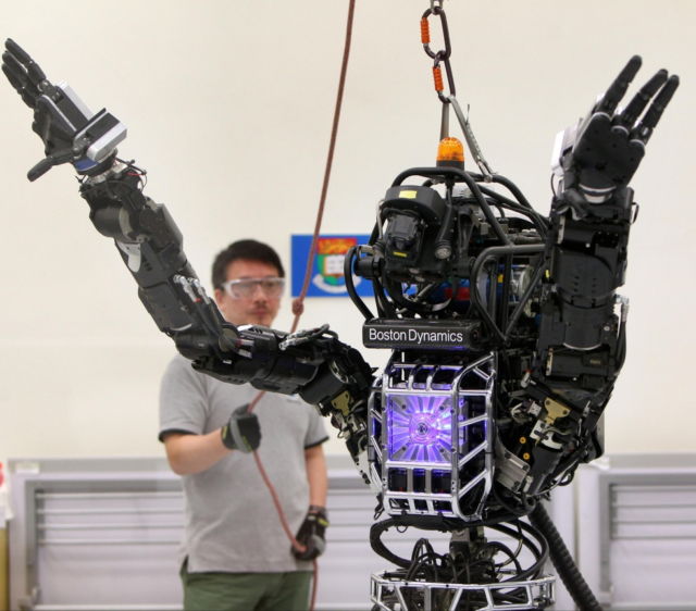 robot-breaks-ankle