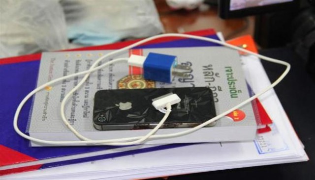 iphone-charger-thailand