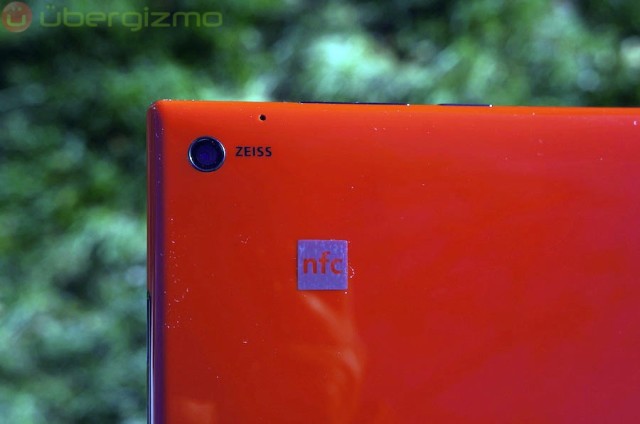 nokia-lumia-2520-review-2