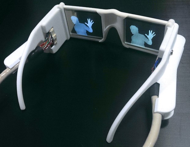 Smart Glasses Use High Contrast Images To Help The Blind See