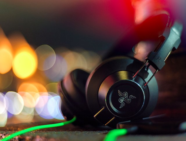 razer-adaro-stereo-headphones