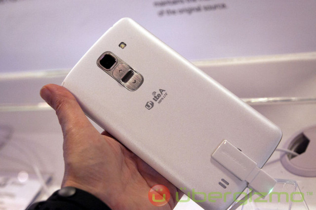 LG-G-Pro-2-05