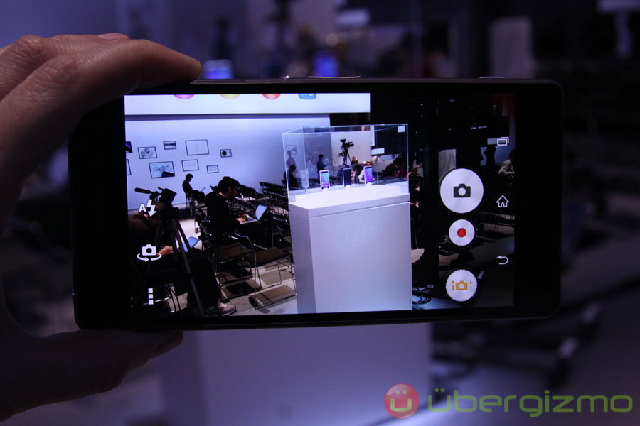 Sony-Xperia-Z2-10