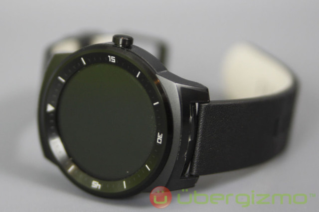 LG-G-Watch-R-11