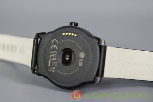 LG-G-Watch-R-18