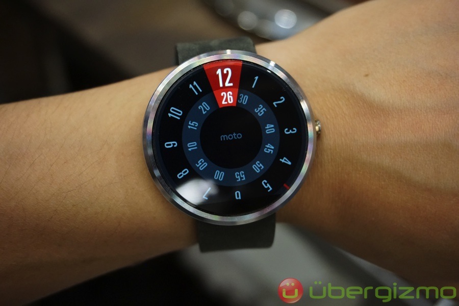 motorola-moto-360-hands-on-9