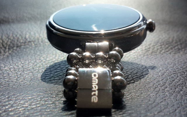 Omate-lutetia-smartwatch-03