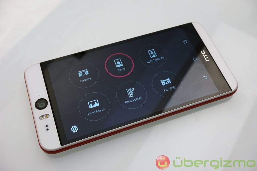 htc-desire-eye-hands-on-7