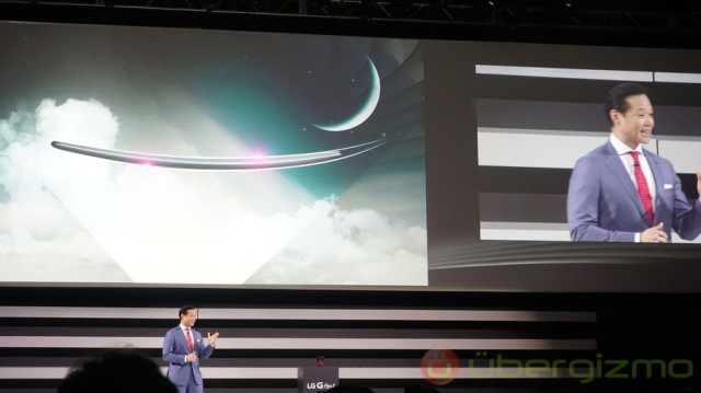 lg-g-flex-2-ces-2015-press-conference-70